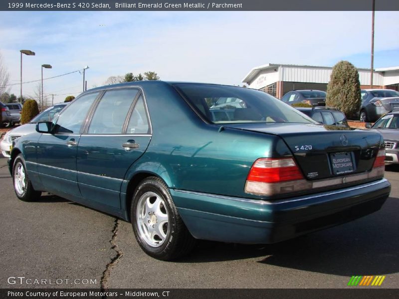 Brilliant Emerald Green Metallic / Parchment 1999 Mercedes-Benz S 420 Sedan