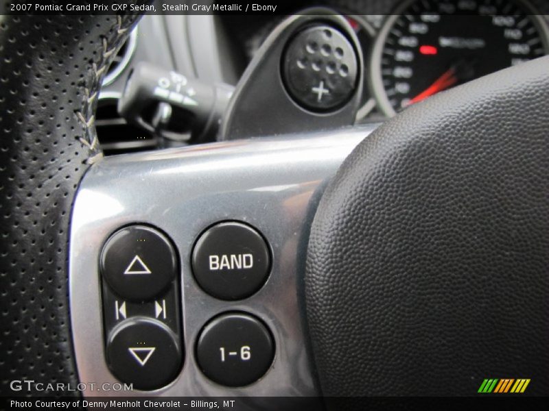 Controls of 2007 Grand Prix GXP Sedan