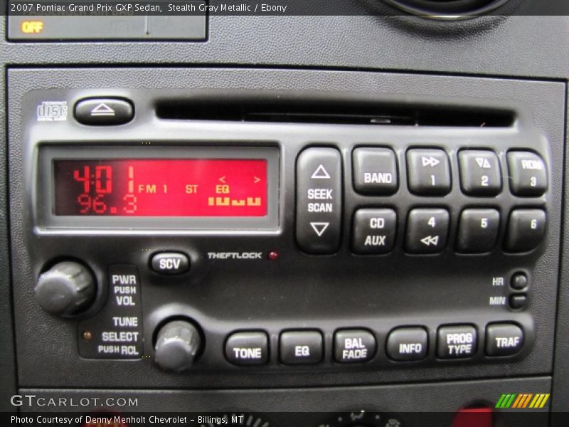 Controls of 2007 Grand Prix GXP Sedan