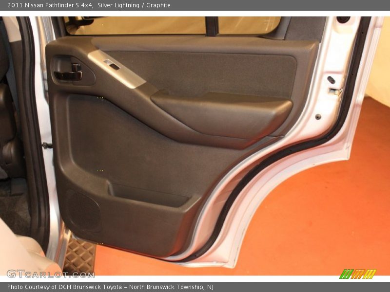 Silver Lightning / Graphite 2011 Nissan Pathfinder S 4x4