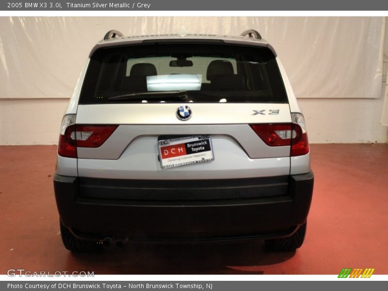 Titanium Silver Metallic / Grey 2005 BMW X3 3.0i