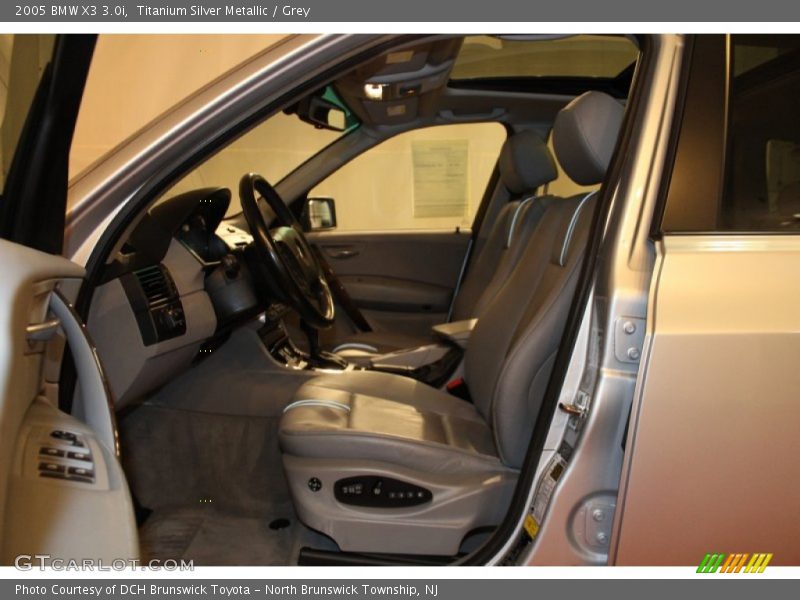 Titanium Silver Metallic / Grey 2005 BMW X3 3.0i