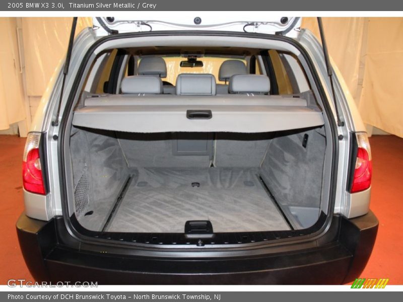 Titanium Silver Metallic / Grey 2005 BMW X3 3.0i