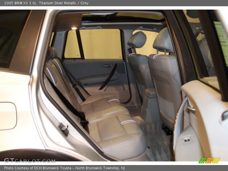 Titanium Silver Metallic / Grey 2005 BMW X3 3.0i