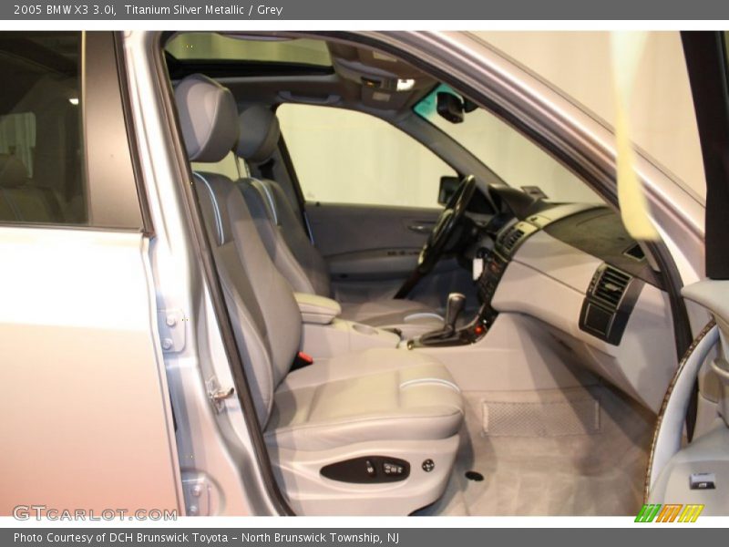 Titanium Silver Metallic / Grey 2005 BMW X3 3.0i