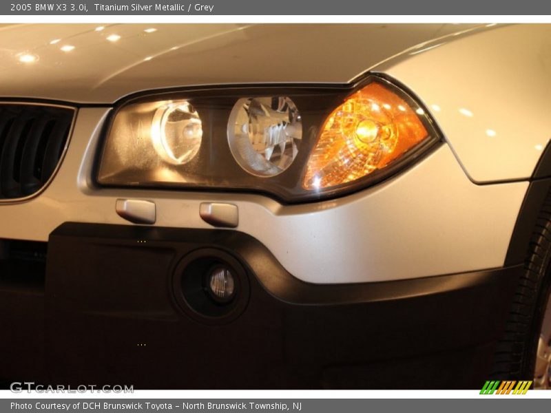 Titanium Silver Metallic / Grey 2005 BMW X3 3.0i
