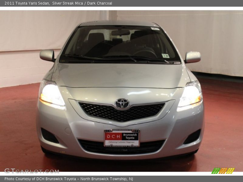 Silver Streak Mica / Dark Charcoal 2011 Toyota Yaris Sedan