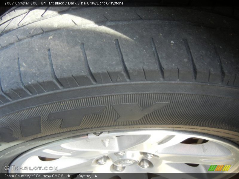 Brilliant Black / Dark Slate Gray/Light Graystone 2007 Chrysler 300