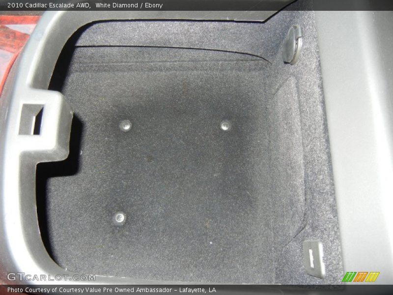 White Diamond / Ebony 2010 Cadillac Escalade AWD