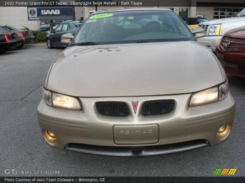 Champagne Beige Metallic / Dark Taupe 2002 Pontiac Grand Prix GT Sedan