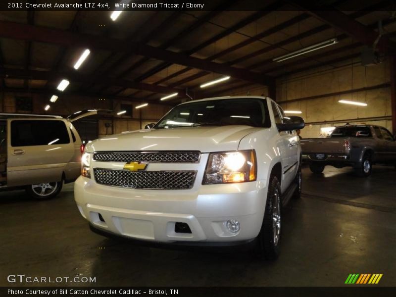 White Diamond Tricoat / Ebony 2012 Chevrolet Avalanche LTZ 4x4