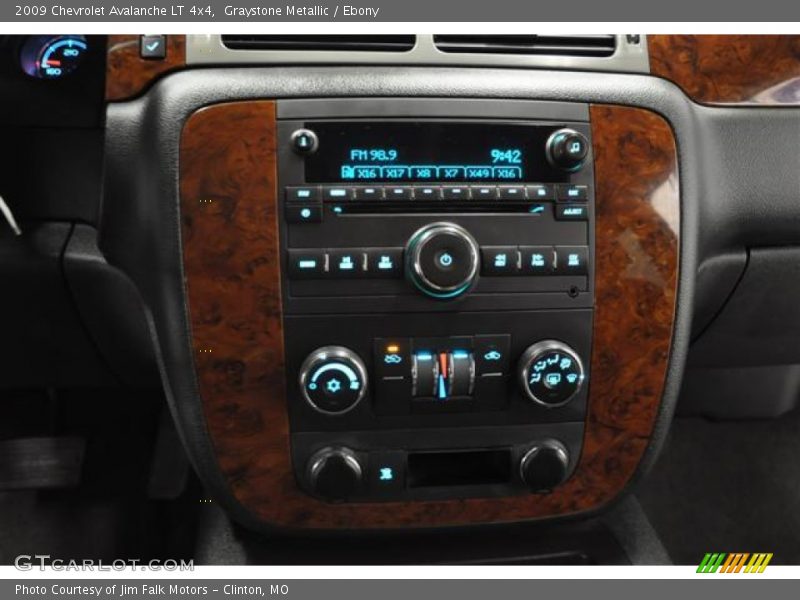 Graystone Metallic / Ebony 2009 Chevrolet Avalanche LT 4x4