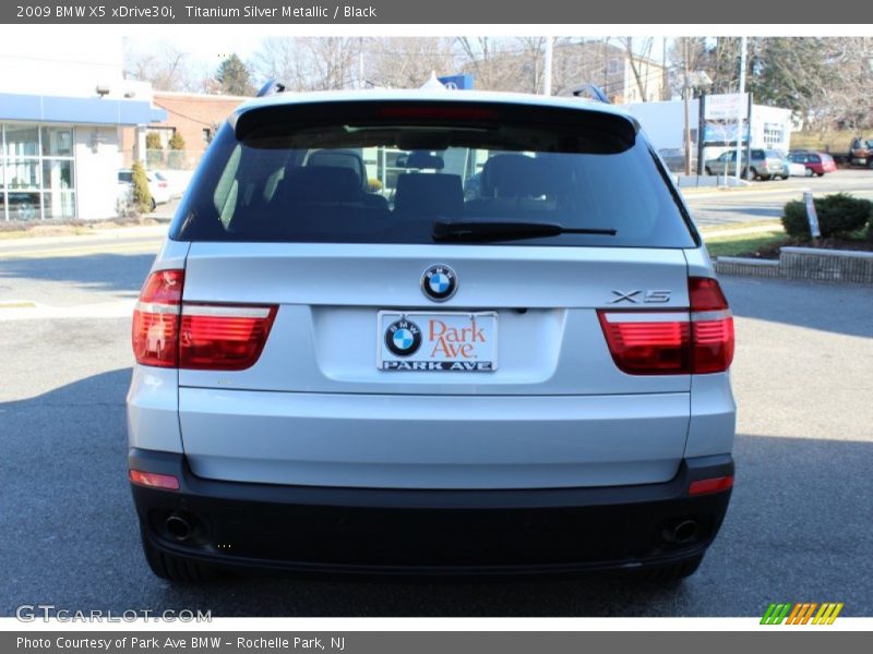 Titanium Silver Metallic / Black 2009 BMW X5 xDrive30i