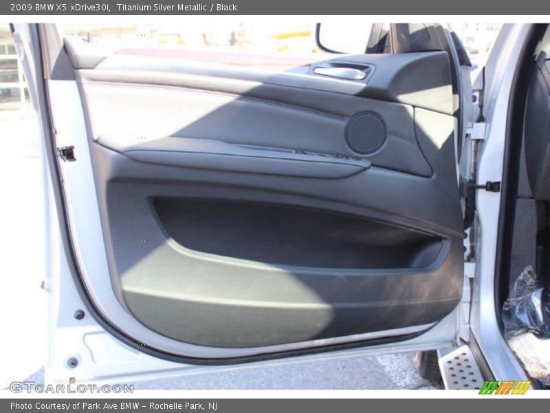 Titanium Silver Metallic / Black 2009 BMW X5 xDrive30i