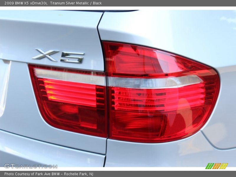 Titanium Silver Metallic / Black 2009 BMW X5 xDrive30i