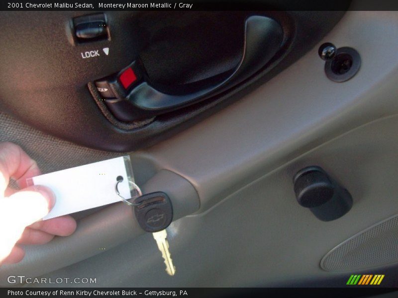 Monterey Maroon Metallic / Gray 2001 Chevrolet Malibu Sedan