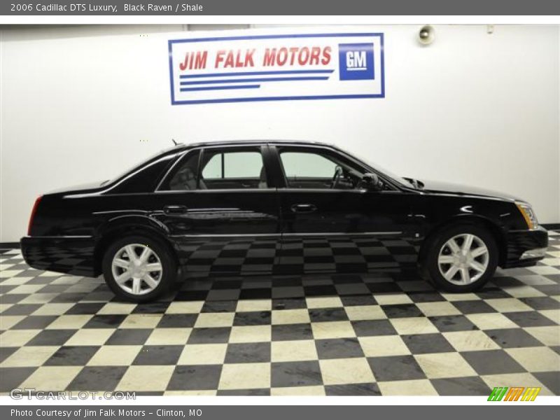 Black Raven / Shale 2006 Cadillac DTS Luxury
