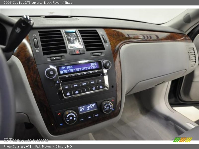 Black Raven / Shale 2006 Cadillac DTS Luxury