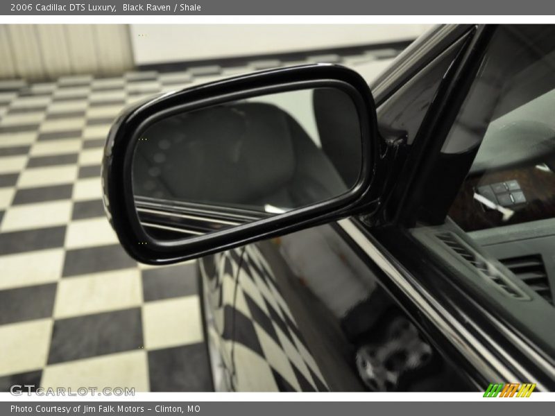 Black Raven / Shale 2006 Cadillac DTS Luxury