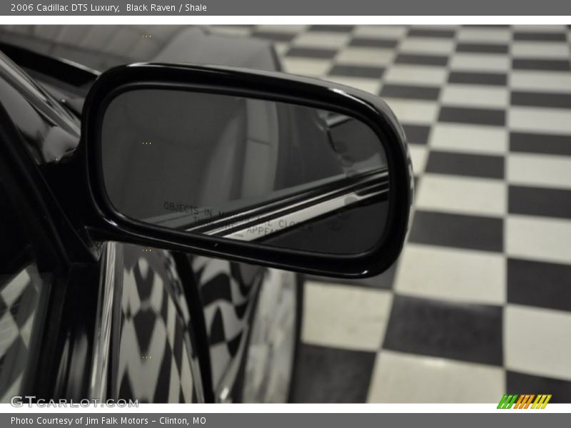 Black Raven / Shale 2006 Cadillac DTS Luxury