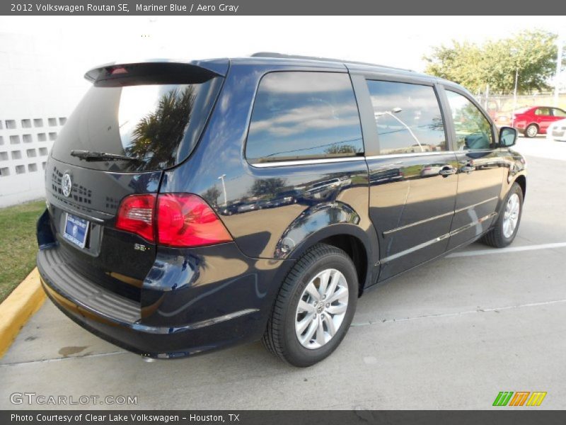 Mariner Blue / Aero Gray 2012 Volkswagen Routan SE