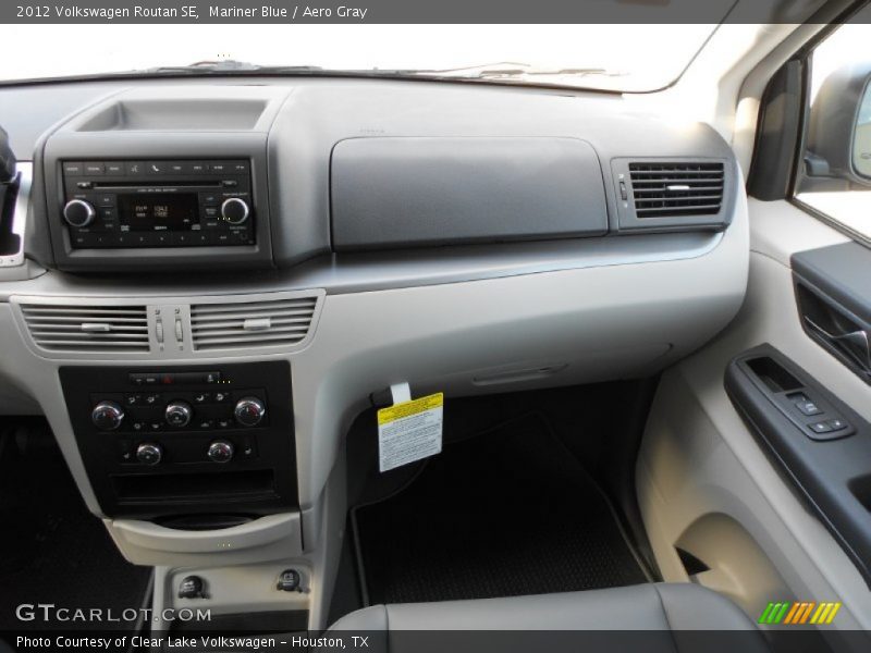Mariner Blue / Aero Gray 2012 Volkswagen Routan SE