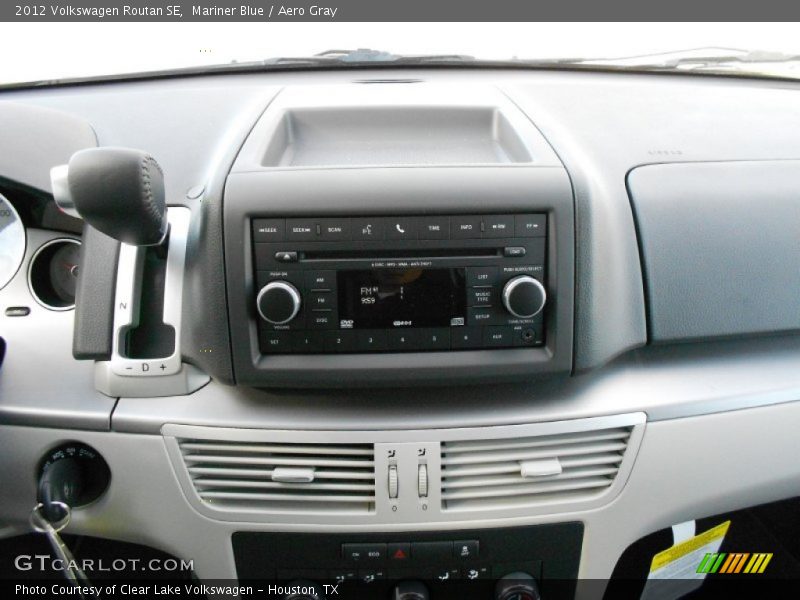 Controls of 2012 Routan SE