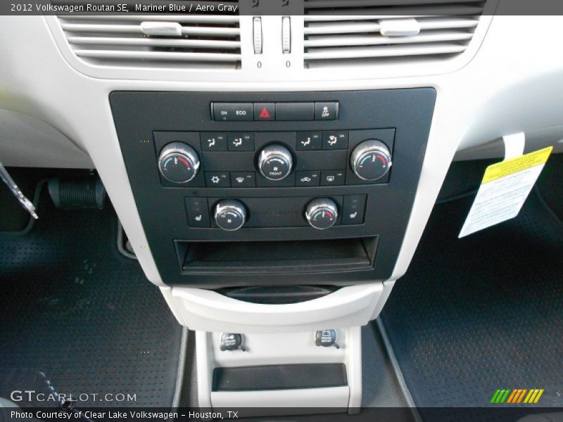 Controls of 2012 Routan SE