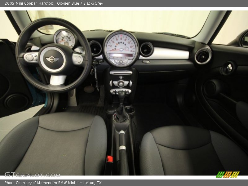 Oxygen Blue / Black/Grey 2009 Mini Cooper Hardtop