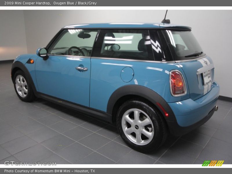 Oxygen Blue / Black/Grey 2009 Mini Cooper Hardtop
