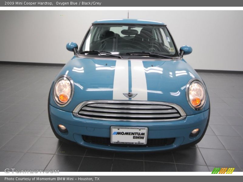 Oxygen Blue / Black/Grey 2009 Mini Cooper Hardtop