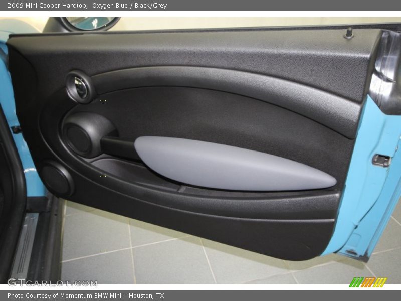 Oxygen Blue / Black/Grey 2009 Mini Cooper Hardtop