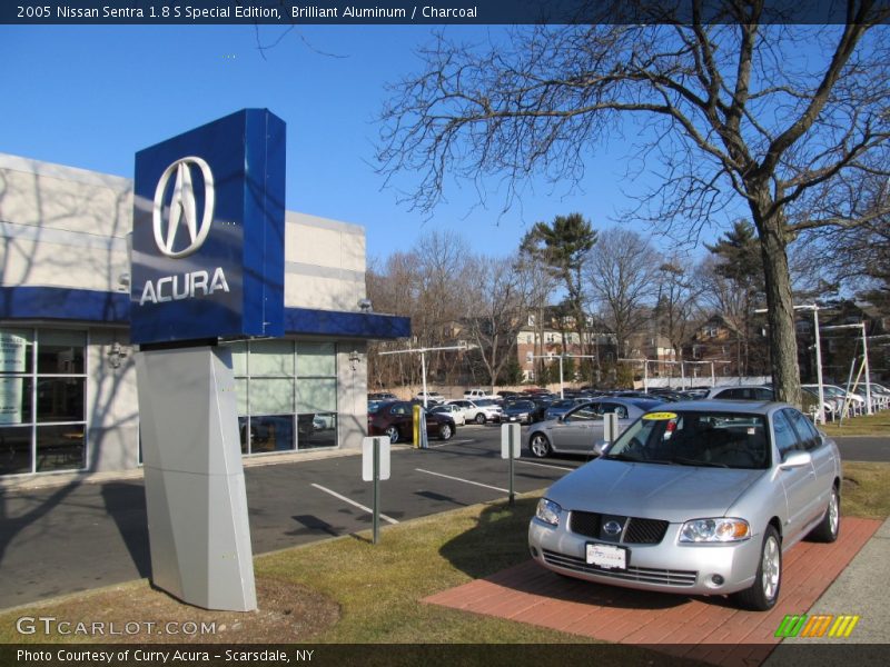Brilliant Aluminum / Charcoal 2005 Nissan Sentra 1.8 S Special Edition