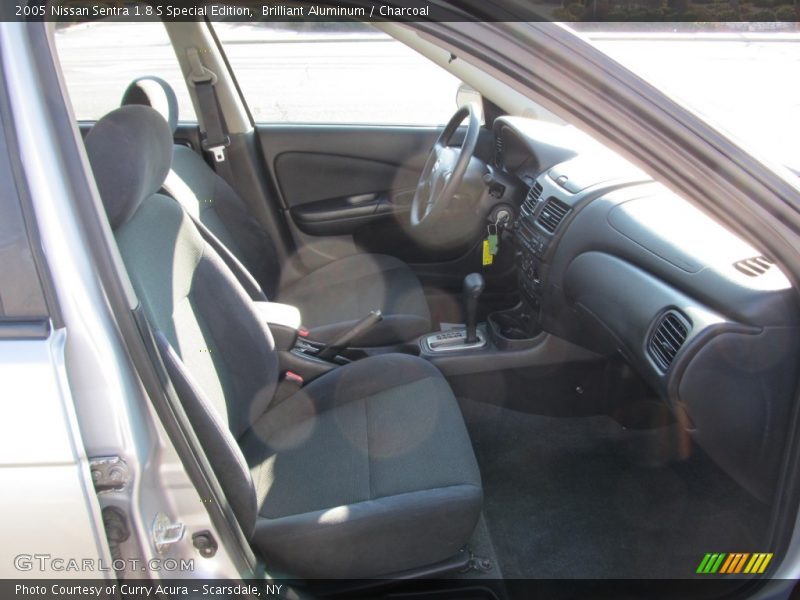 Brilliant Aluminum / Charcoal 2005 Nissan Sentra 1.8 S Special Edition