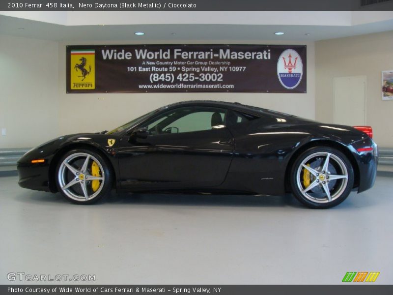 Nero Daytona (Black Metallic) / Cioccolato 2010 Ferrari 458 Italia