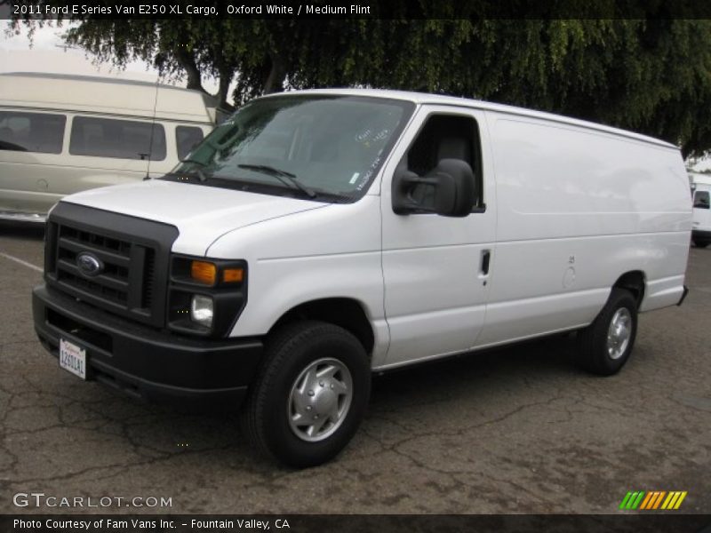 Oxford White / Medium Flint 2011 Ford E Series Van E250 XL Cargo