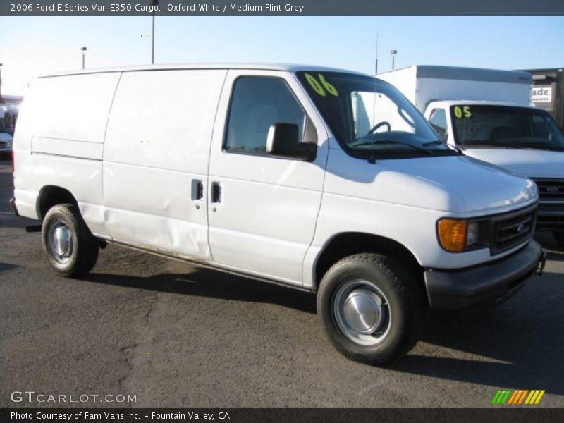 Oxford White / Medium Flint Grey 2006 Ford E Series Van E350 Cargo