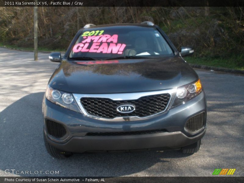 Pacific Blue / Gray 2011 Kia Sorento LX V6