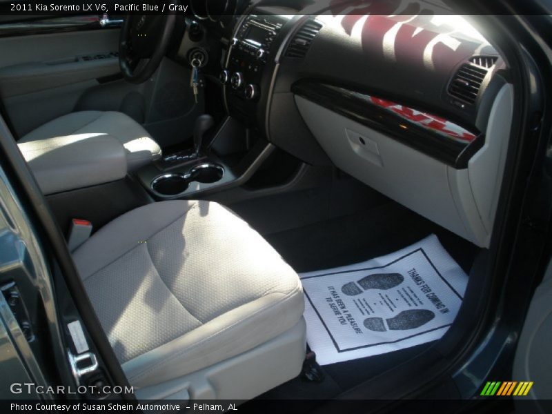 Pacific Blue / Gray 2011 Kia Sorento LX V6
