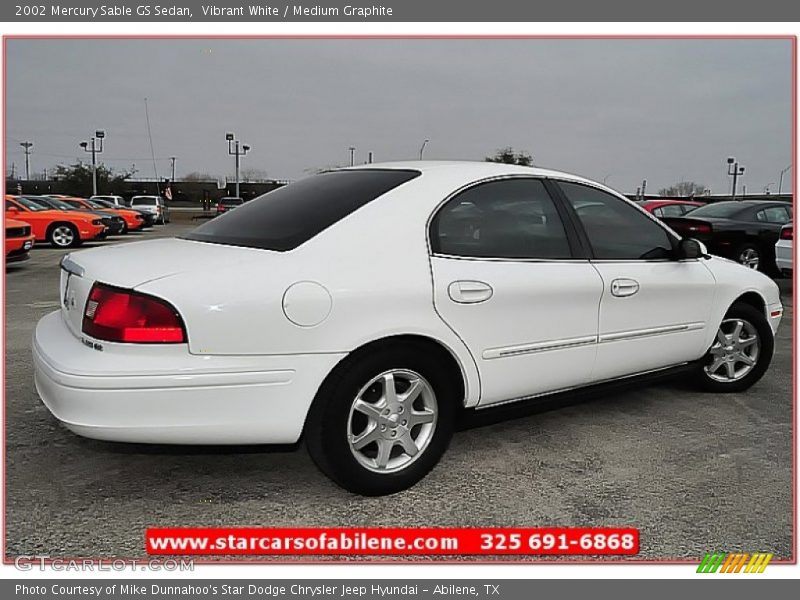 Vibrant White / Medium Graphite 2002 Mercury Sable GS Sedan