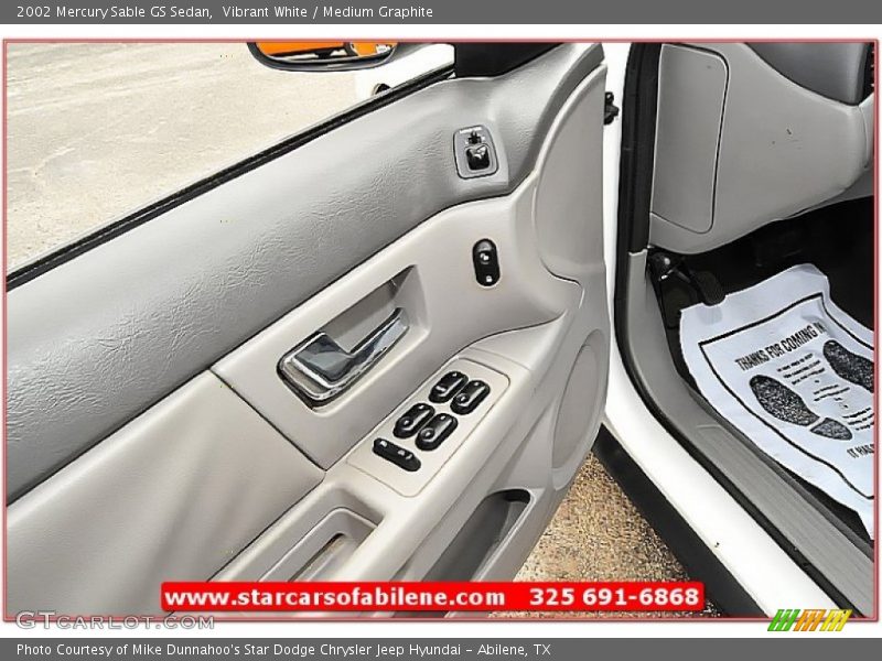 Vibrant White / Medium Graphite 2002 Mercury Sable GS Sedan