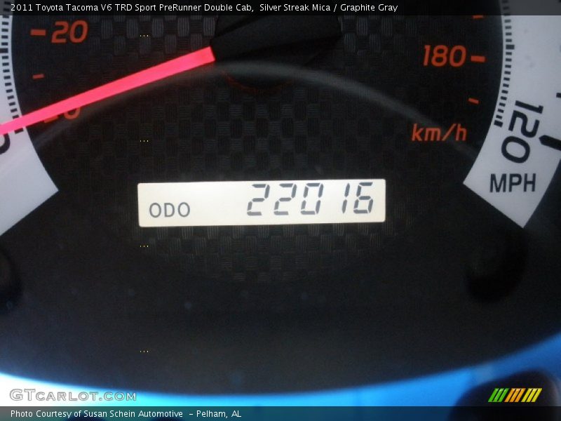 Silver Streak Mica / Graphite Gray 2011 Toyota Tacoma V6 TRD Sport PreRunner Double Cab