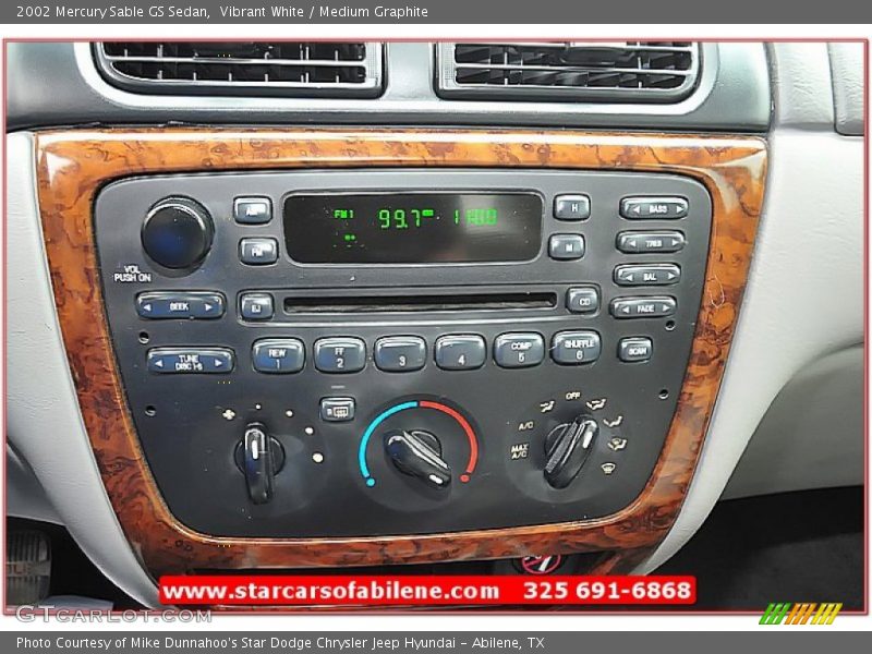 Vibrant White / Medium Graphite 2002 Mercury Sable GS Sedan