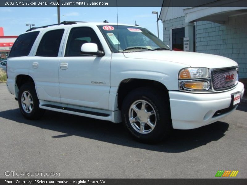 Summit White / Sandstone 2003 GMC Yukon Denali AWD