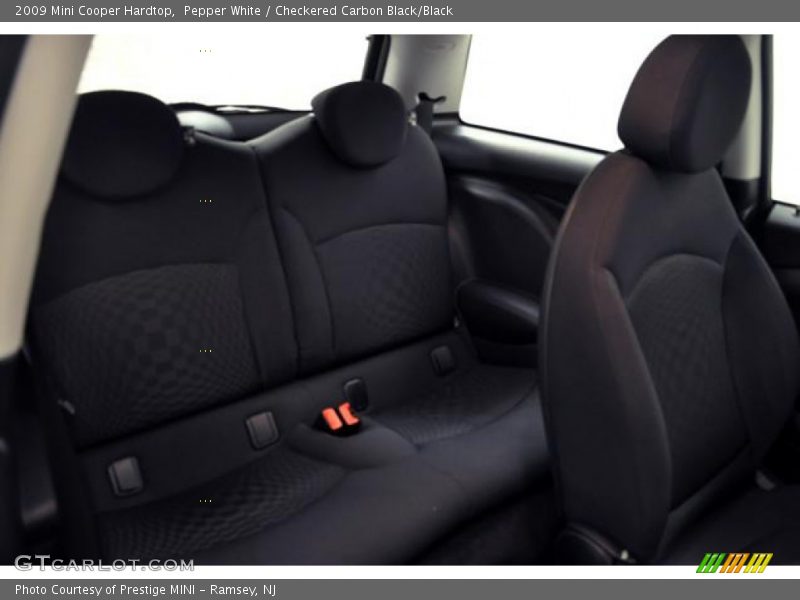 Pepper White / Checkered Carbon Black/Black 2009 Mini Cooper Hardtop