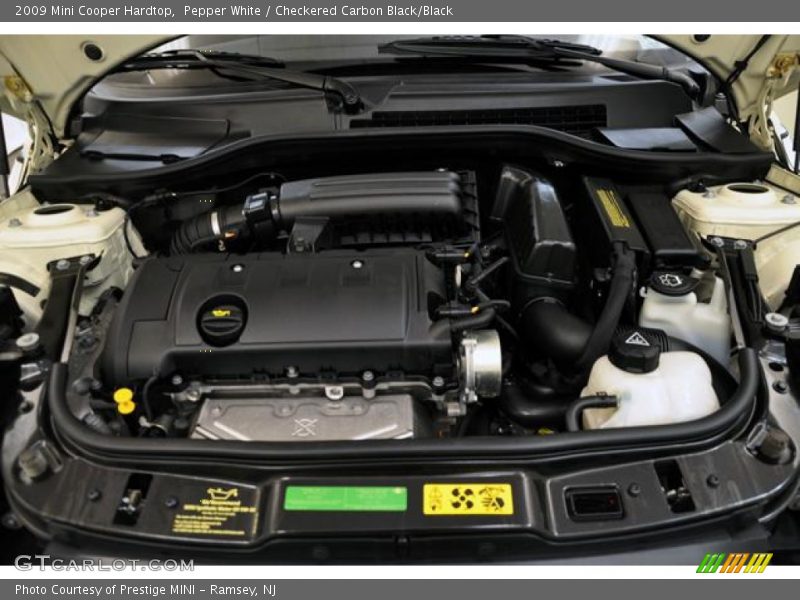 Pepper White / Checkered Carbon Black/Black 2009 Mini Cooper Hardtop