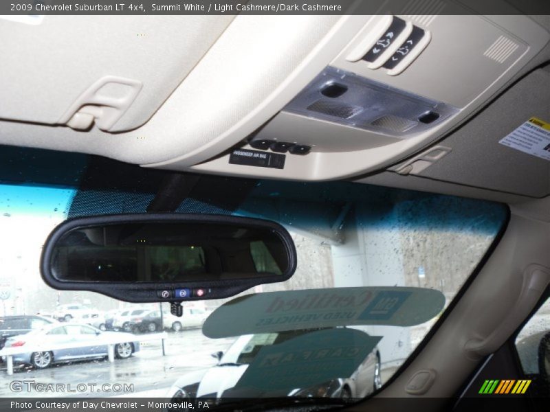 Summit White / Light Cashmere/Dark Cashmere 2009 Chevrolet Suburban LT 4x4