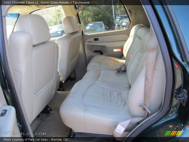 Forest Green Metallic / Tan/Neutral 2002 Chevrolet Tahoe LS