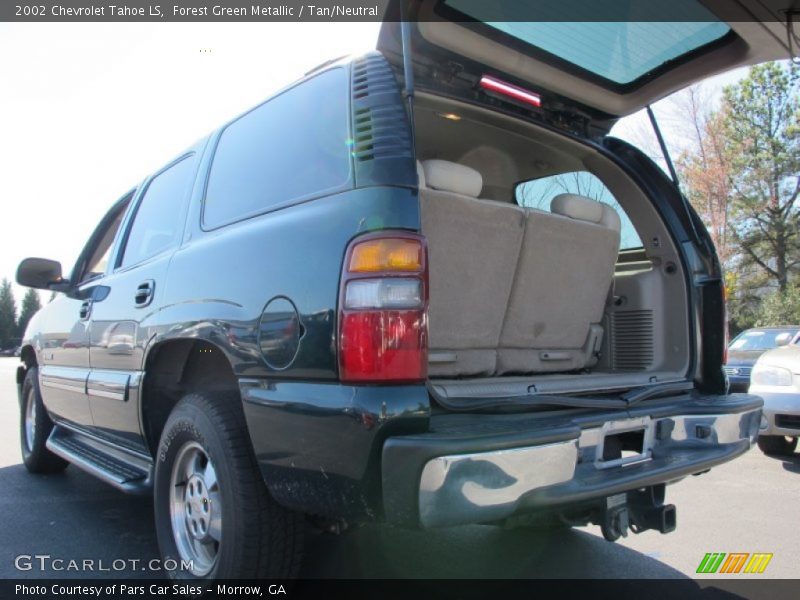 Forest Green Metallic / Tan/Neutral 2002 Chevrolet Tahoe LS