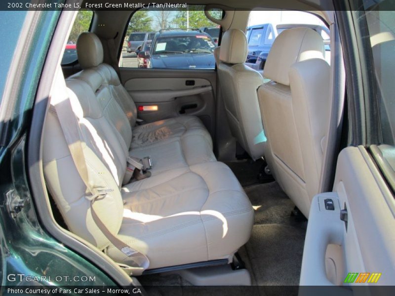 Forest Green Metallic / Tan/Neutral 2002 Chevrolet Tahoe LS